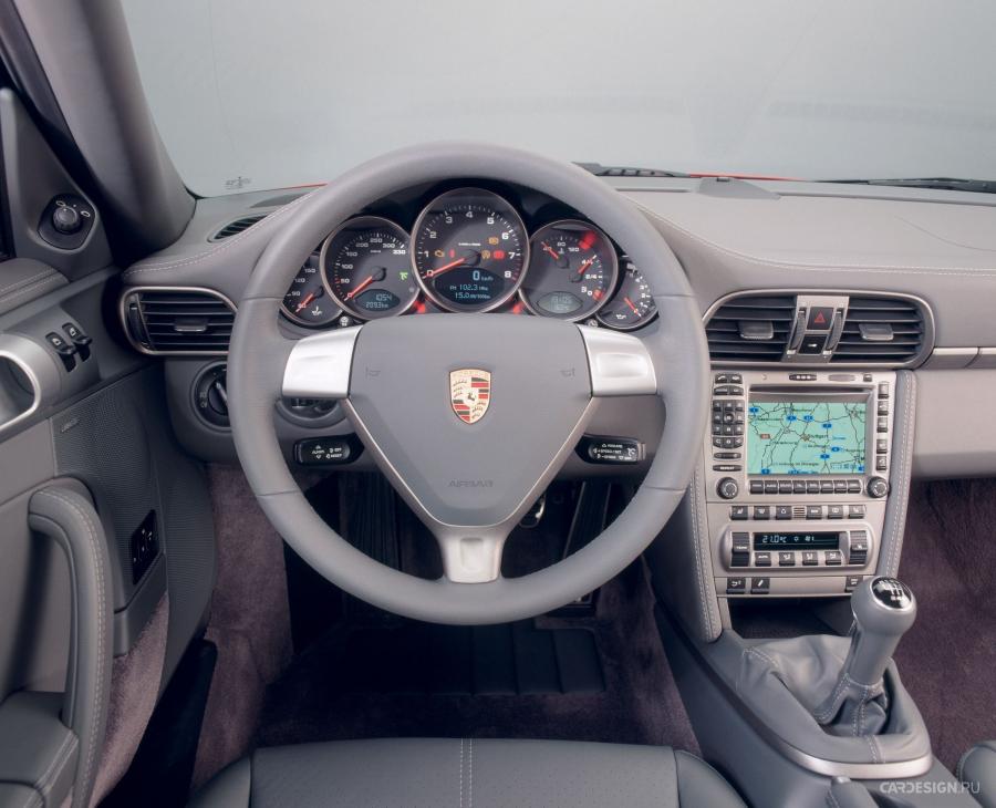  Porsche 911 Carrera 4 2005 года  (фото 6 из 18)
